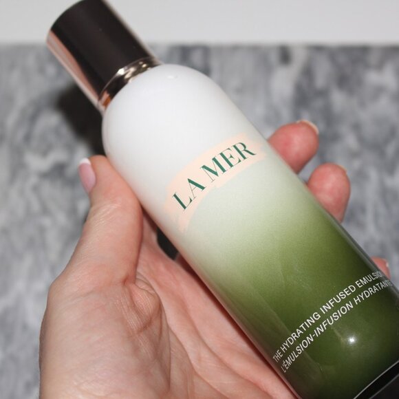 La Mer The Hydrating Infused Emulsion 4.2oz – Luxury Moisturizer | New in Box - Picture 3 of 3